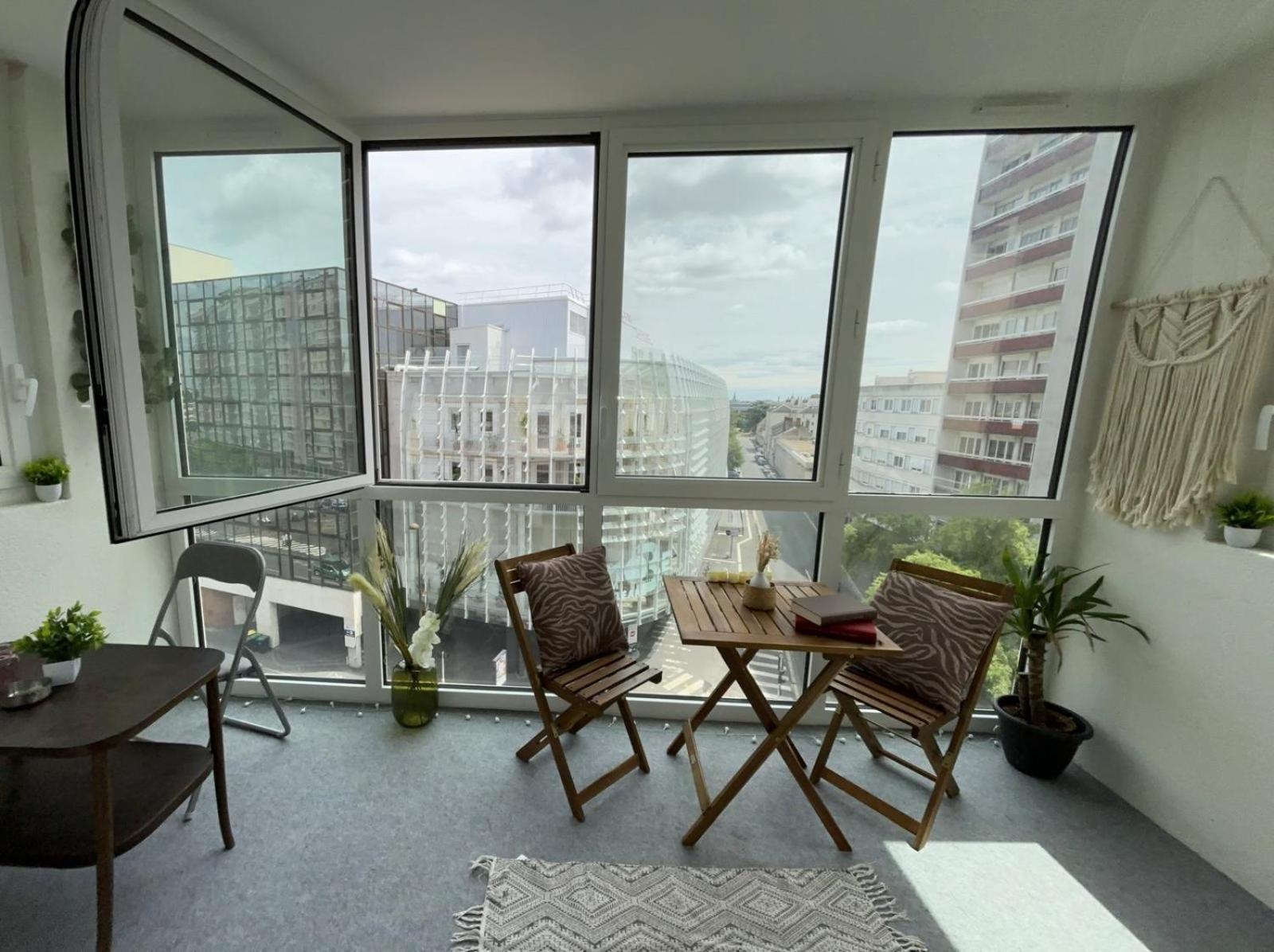 T3 Pied De La Gare + Centre Commercial Tout Inclus 올리언스 외부 사진
